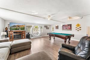 1042 23rd Avenue, Boynton Beach, FL 33426 - MLS#R11165734