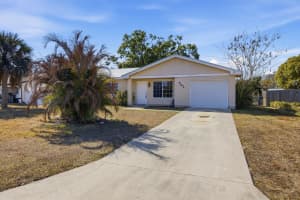 402 Sw Eastport Circle, Port St. Lucie, Fl 34953, Port Saint Lucie