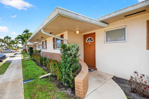 2593 Dudley Drive, West Palm Beach, FL 33415 - MLS#R11165771