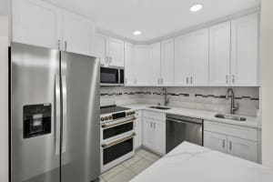 116 Oxford 200, West Palm Beach, Fl 33417, West Palm Beach