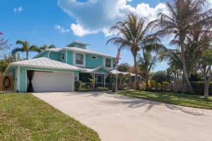 4095 Bay Avenue, Stuart, FL 34997 - MLS#R11165791