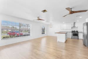 1619 Laurel Leaf Lane, Fort Pierce, FL 34950 - MLS#R11165797