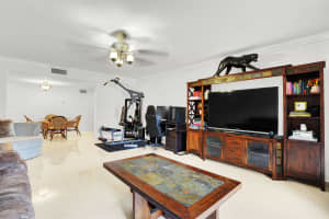 1962 6th Street, Deerfield Beach, FL 33441 - MLS#R11165811