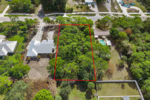 404 Midway E Road, Fort Pierce, FL 34982 - MLS#R11165827