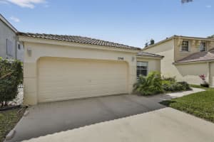 7758 Oak Grove Circle, Lake Worth, FL 33467 - MLS#R11165829