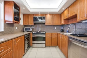 3507 Oaks Way, Pompano Beach, FL 33069 - MLS#R11165837