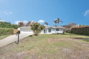 1385 Ne Hilltop Street, Jensen Beach, Fl 34957, Jensen Beach