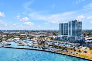 220 Lake Shore Drive, Palm Beach Gardens, FL 33403 - MLS#R11165954