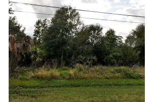 909 Mccall Road, Port Saint Lucie, FL 34953 - MLS#R11165957