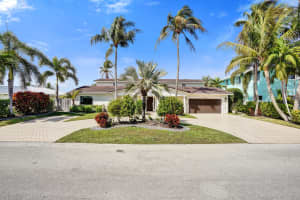 4011 26th Avenue, Lighthouse Point, FL 33064 - MLS#R11165988