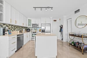 600 36th Street, Miami, FL 33137 - MLS#R11165996