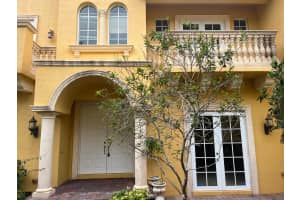 270 69th Circle, Boca Raton, FL 33487 - MLS#R11166043