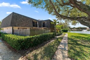 1116 11th Terrace, Palm Beach Gardens, FL 33418 - MLS#R11166052