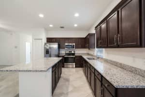 2055 46th Avenue, Vero Beach, FL 32966 - MLS#R11166055