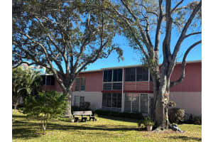 24 Golfs Edge D, West Palm Beach, Fl 33417, West Palm Beach