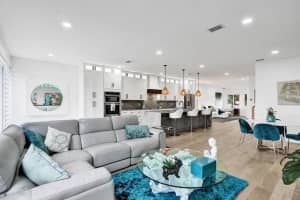 6800 Via Regina, Boca Raton, FL 33433, Boca Raton, FL 33433 - MLS#R11166093