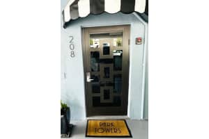 208 Lakeside Drive, Lake Worth Beach, FL 33460 - MLS#R11166098