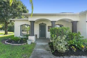 1302 Coverbrook Lane, Sebastian, FL 32958 - MLS#R11166103