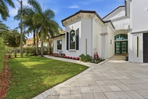 2601 Treanor Terrace, Wellington, FL 33414 - MLS#R11166108