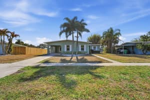 2817 Se Pocatello Road, Port St. Lucie, Fl 34952, Port Saint Lucie
