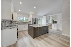 9320 Sun Pointe Drive, Boynton Beach, FL 33437 - MLS#R11166110