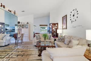 5462 Mariesa Avenue, West Palm Beach, FL 33417 - MLS#R11166146