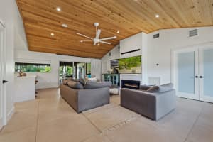 125 Cascade Lane, Riviera Beach, FL 33404 - MLS#R11166172