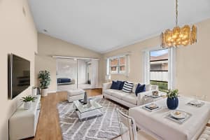 8101 Sweetbriar Way, Boca Raton, FL 33496 - MLS#R11166177