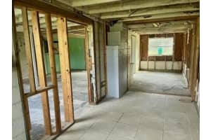 4676 Arcadia Ave Avenue, Fort Pierce, FL 34946 - MLS#R11166191