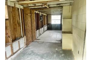 4676 Arcadia Ave Avenue, Fort Pierce, FL 34946 - MLS#R11166191