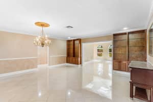 2 Fairway Drive, Boynton Beach, FL 33436 - MLS#R11166218