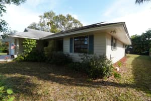 166 23rd Avenue, Vero Beach, FL 32962 - MLS#R11166292