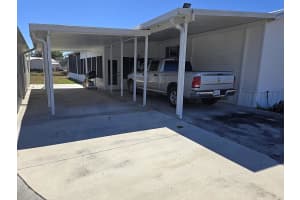 1365 Chobee Loop, Okeechobee, FL 34974 - MLS#R11166298