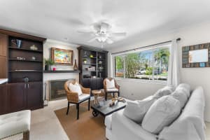 124 Bonnie Briar Lane, Delray Beach, FL 33444 - MLS#R11166362