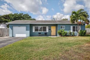 301 3rd Street, Deerfield Beach, FL 33441 - MLS#R11166390