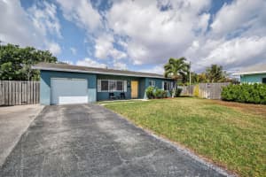 301 3rd Street, Deerfield Beach, FL 33441 - MLS#R11166390
