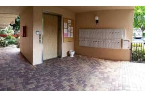 370 NW 76th Avenue 104, Margate, FL 33063, Margate, FL 33063 - MLS#R11166402