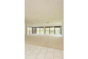 1739 Embassy Drive 202, West Palm Beach, Fl 33401, West Palm Beach