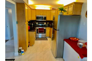 1116 Green Pine Boulevard, West Palm Beach, FL 33409 - MLS#R11166466