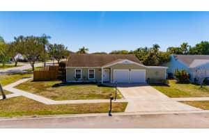 7791 Blairwood Circle N, Lake Worth