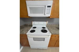 1121 11th Street, West Palm Beach, FL 33401 - MLS#R11166507