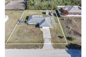 9026 85th Place, Vero Beach, FL 32967 - MLS#R11166540