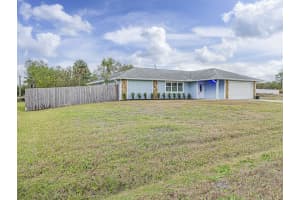 9026 85th Place, Vero Beach, FL 32967 - MLS#R11166540