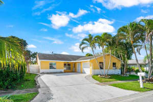 5734 Lincoln Circle, Greenacres, FL 33463 - MLS#R11166550