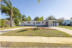 430 E Ilex Drive, Lake Park, Fl 33403, Lake Park