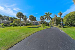 2315 Indian River Drive, Fort Pierce, FL 34950 - MLS#R11166571