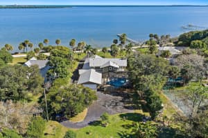 2315 Indian River Drive, Fort Pierce, FL 34950 - MLS#R11166571