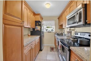 220 High Point Court, Delray Beach, FL 33445 - MLS#R11166585