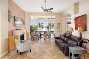 4220 Abington Woods Circle, Vero Beach, FL 32967 - MLS#R11166586