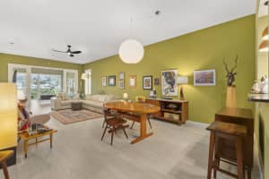 25 Harbour Isle Drive, Fort Pierce, FL 34949 - MLS#R11166597